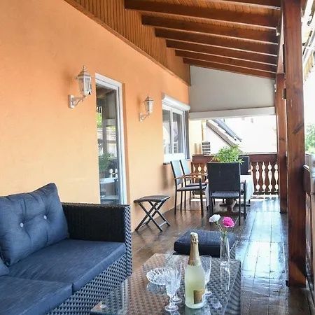 Zur Elz Apartmán